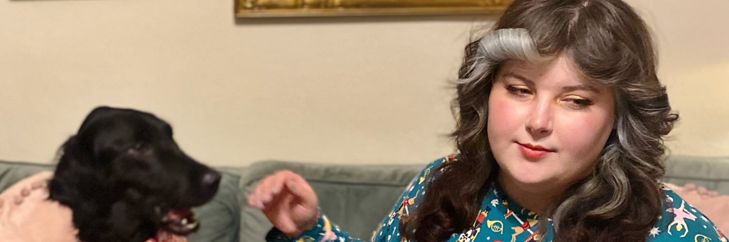 lizdowhat's profile banner image