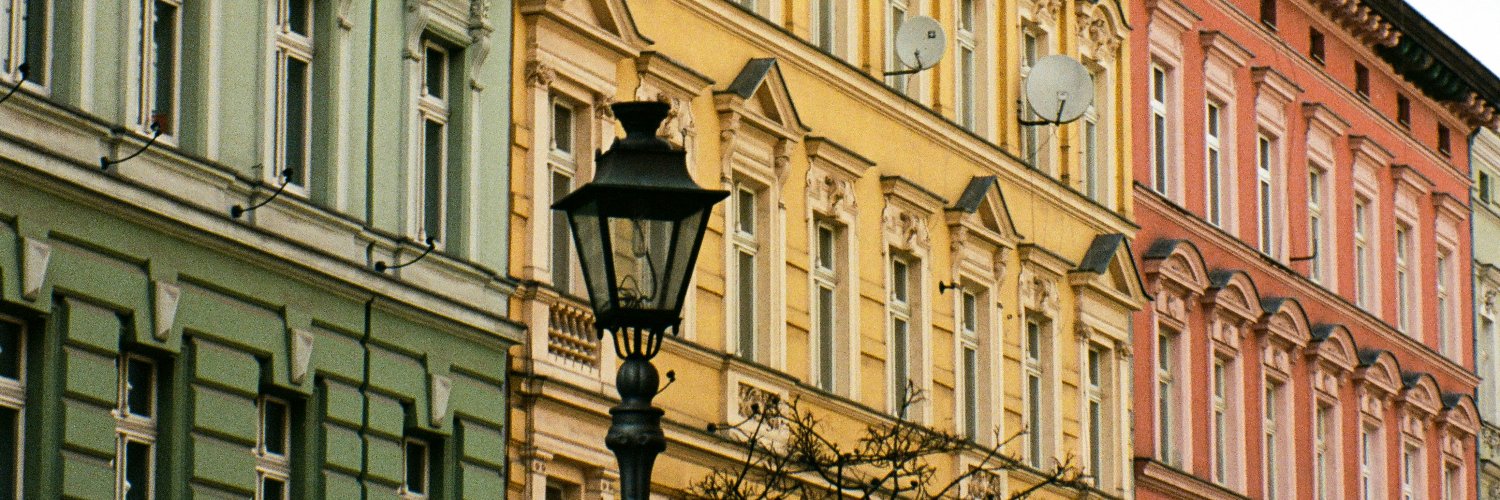 Alex Majewski banner