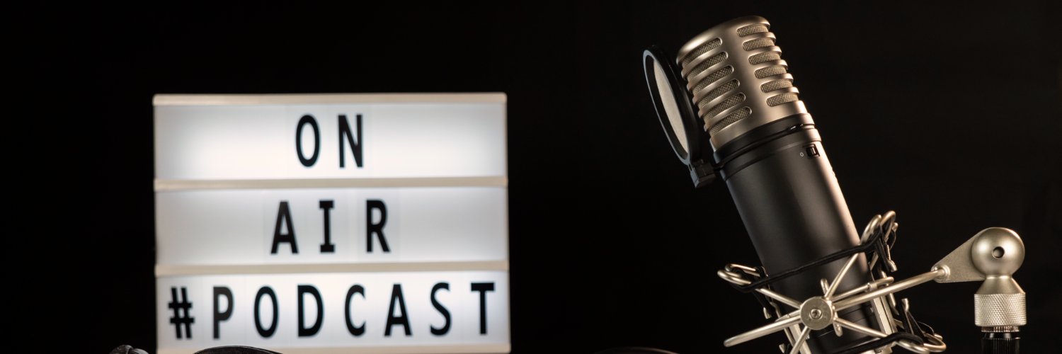 la_florida_pod's profile banner image
