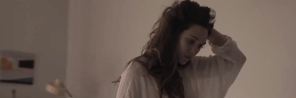 SluttHouseWife Profile Banner