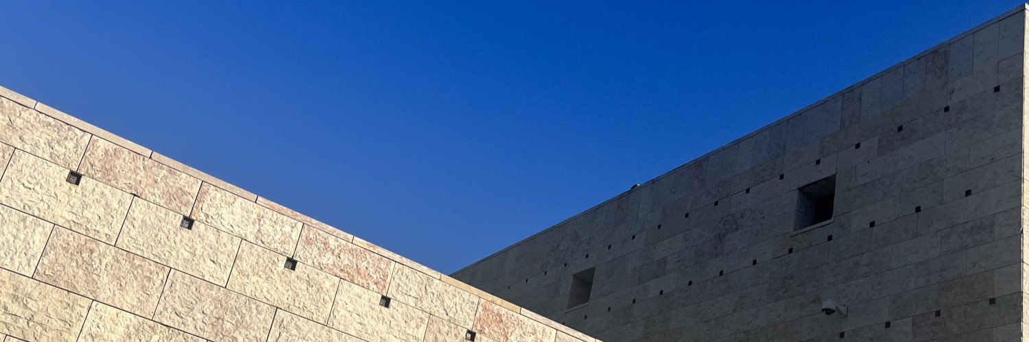 chxbbe's profile banner image