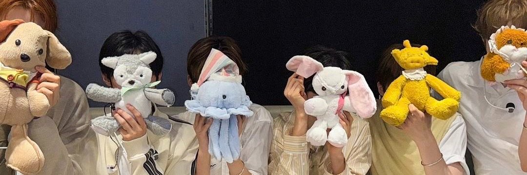 Jey ⋆ ୨୧ banner