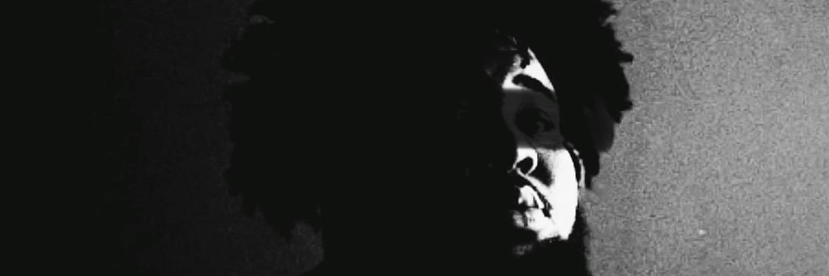 UZZI banner