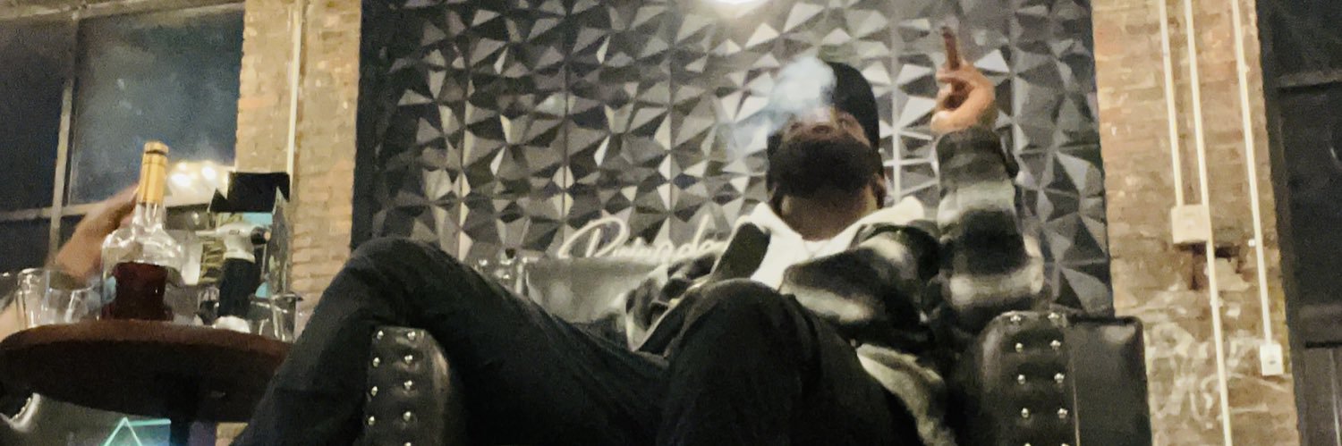 1900_Bam's profile banner image