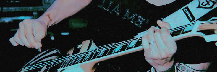 adri .ᐟ banner