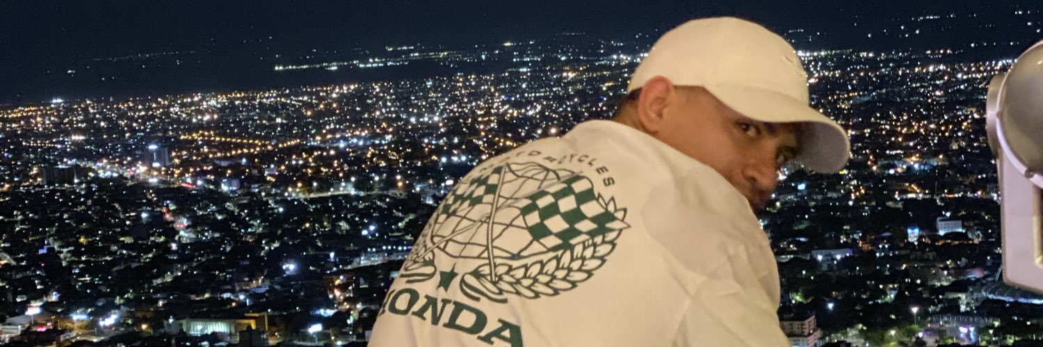 juliobriz's profile banner image