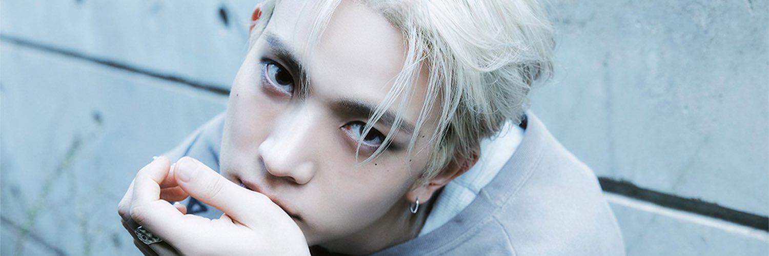 handsomhee's profile banner image