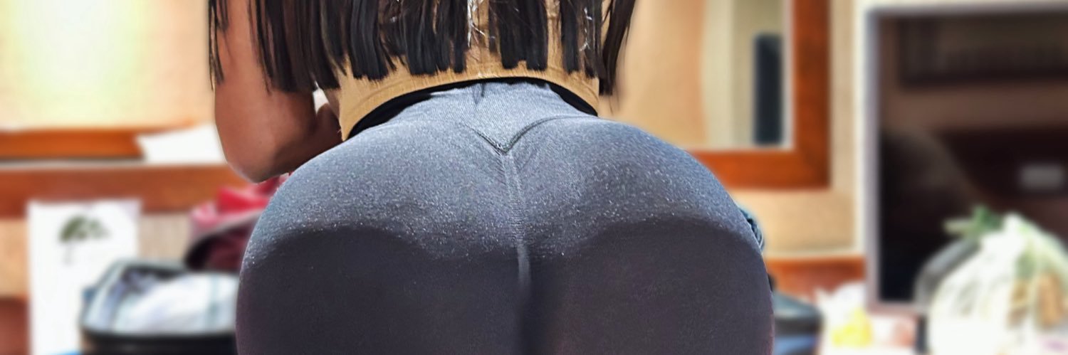 IsaAlexaMontes's profile banner image