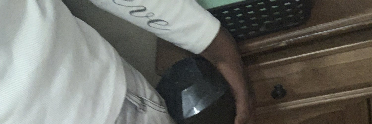 donndrewlio's profile banner image