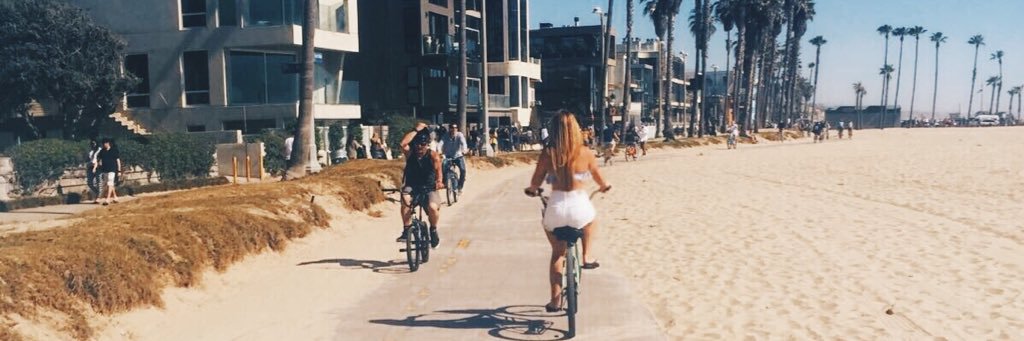 katycollier's profile banner image