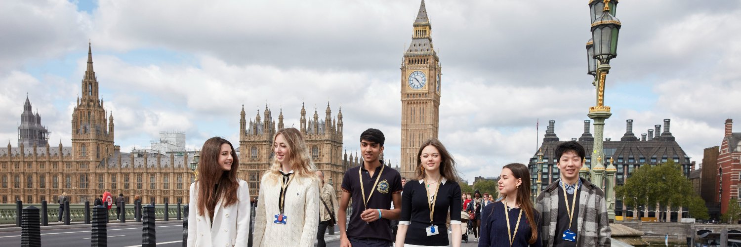 DLD College London banner