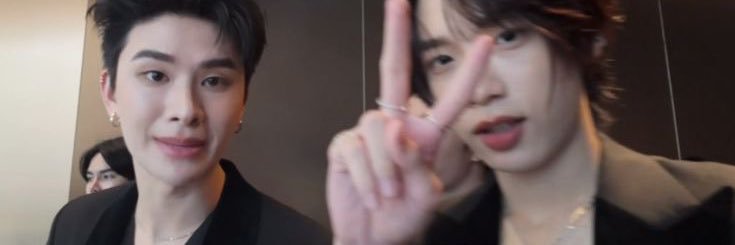 ppinnii_i's profile banner image