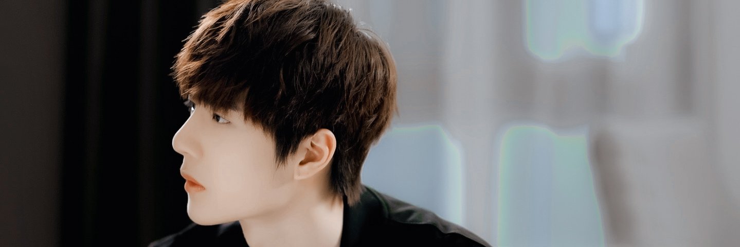 lzanai's profile banner image