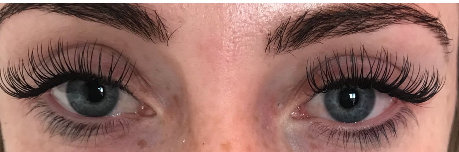 Lashes By Flutterby banner
