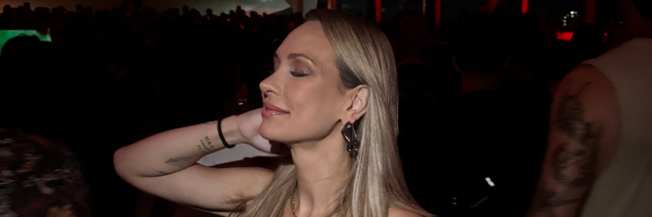carlavcampos's profile banner image