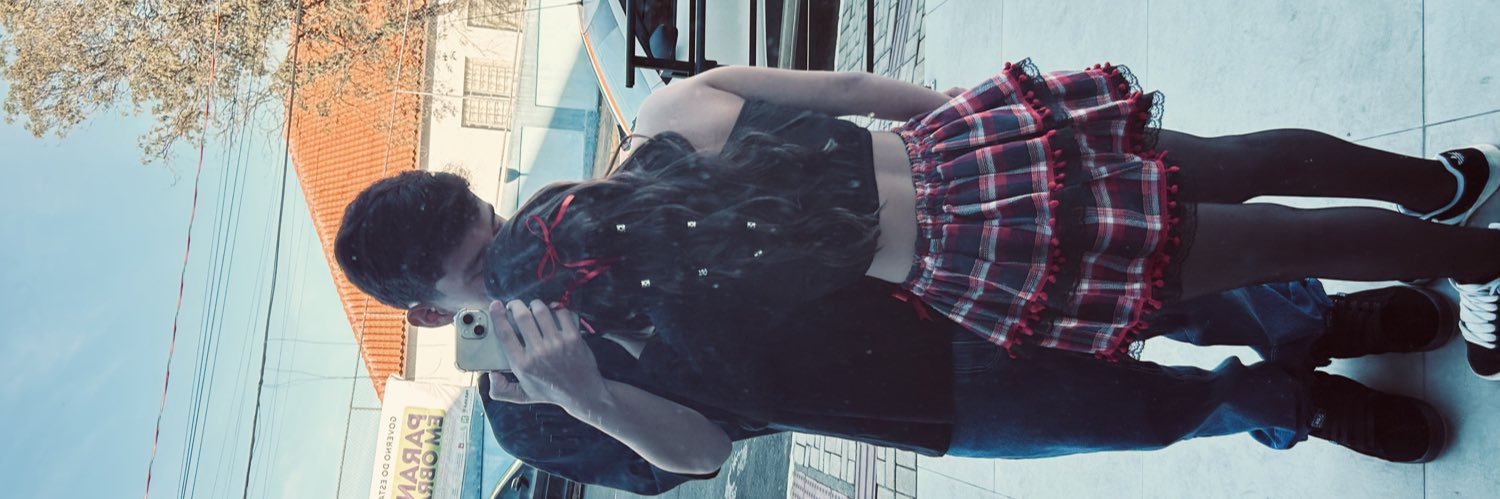 ll_bortoluzzi's profile banner image
