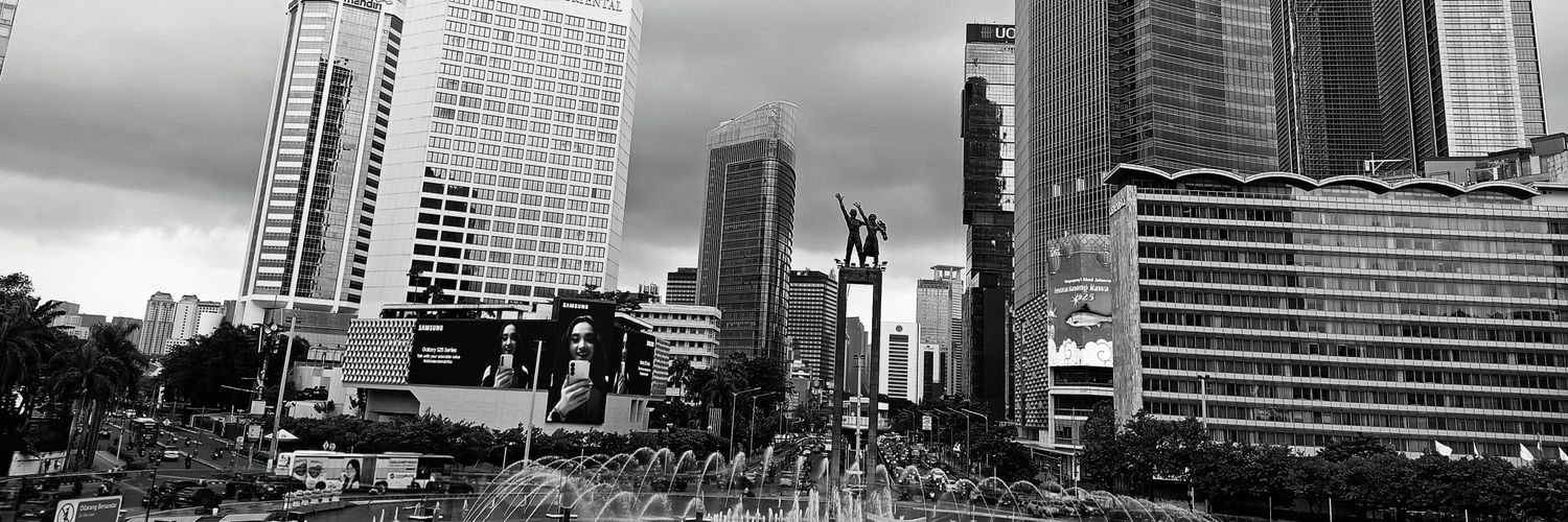 yan_nas's profile banner image