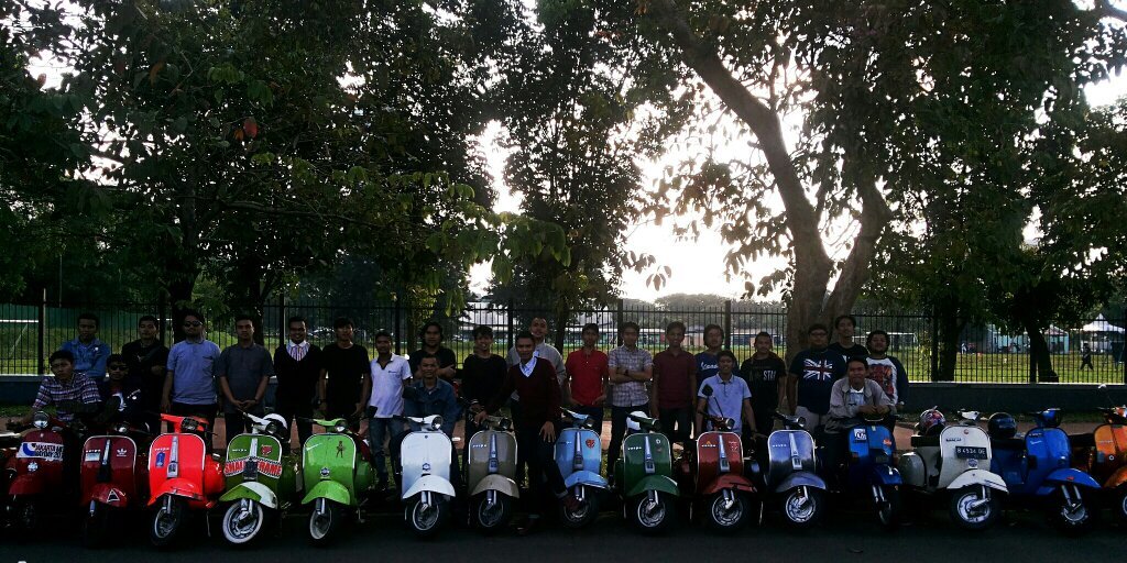 smallframejkt&friend banner