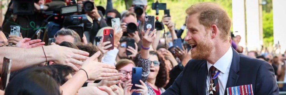 M de la Cherchez la Femme banner