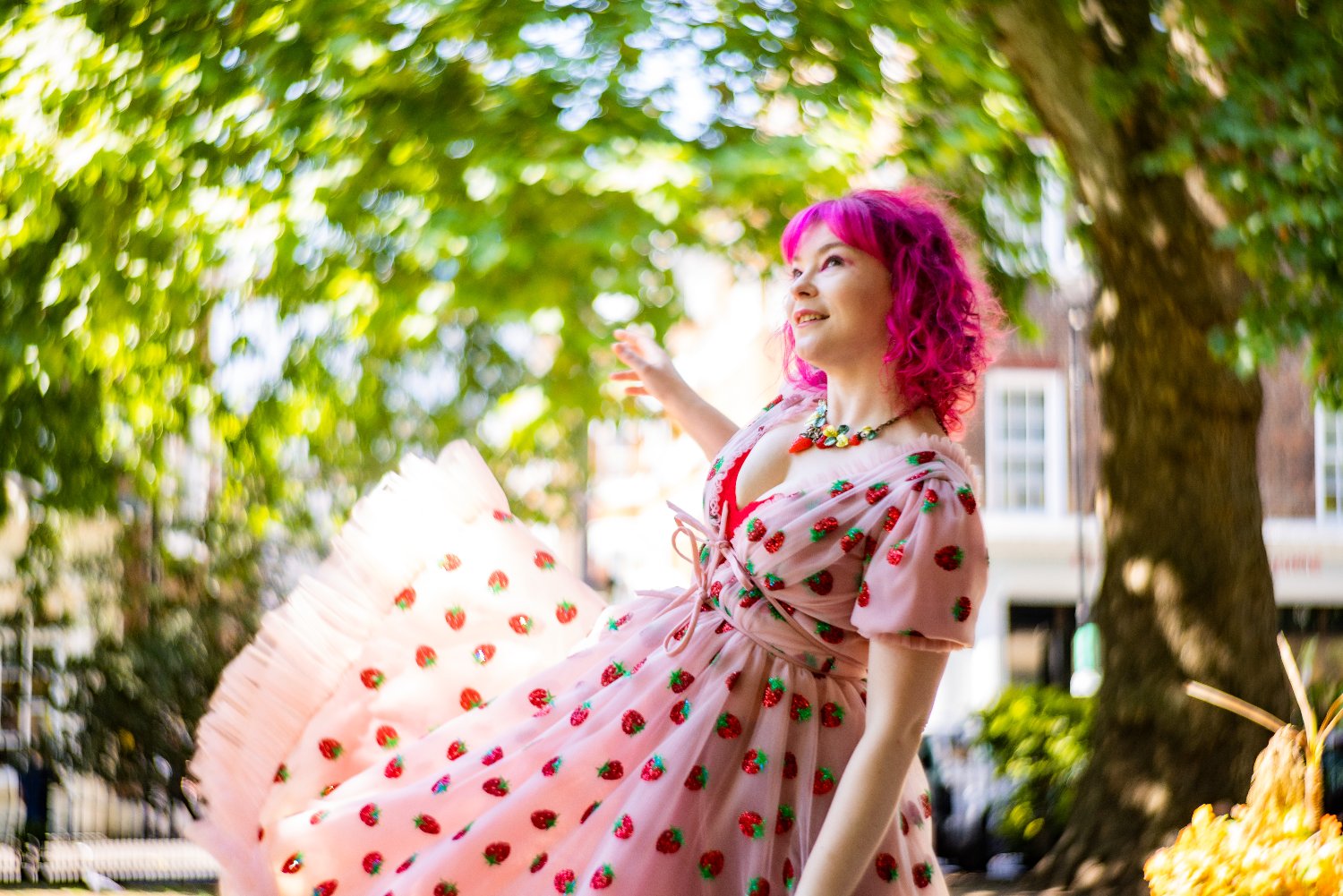 Relly “may or may not be notable” AB banner