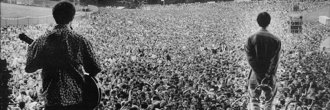 Albert's Tache banner