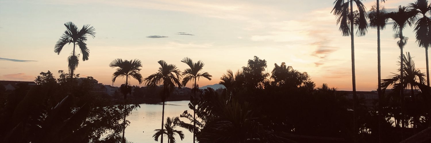 gabbybeetham's profile banner image