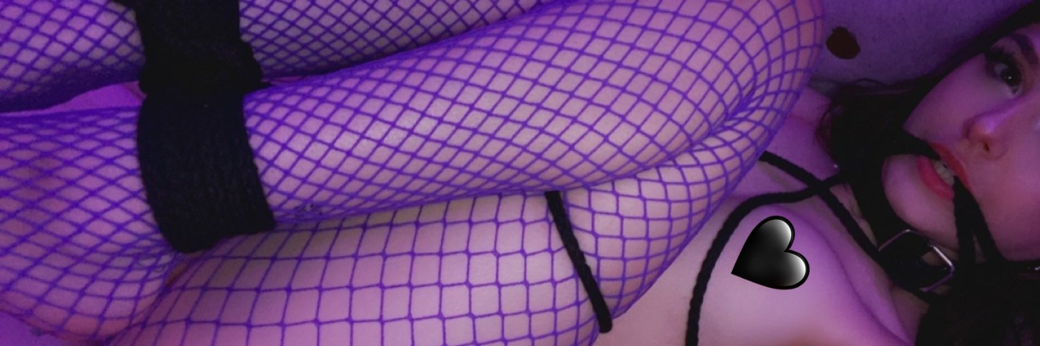 Léa ⛓️ banner