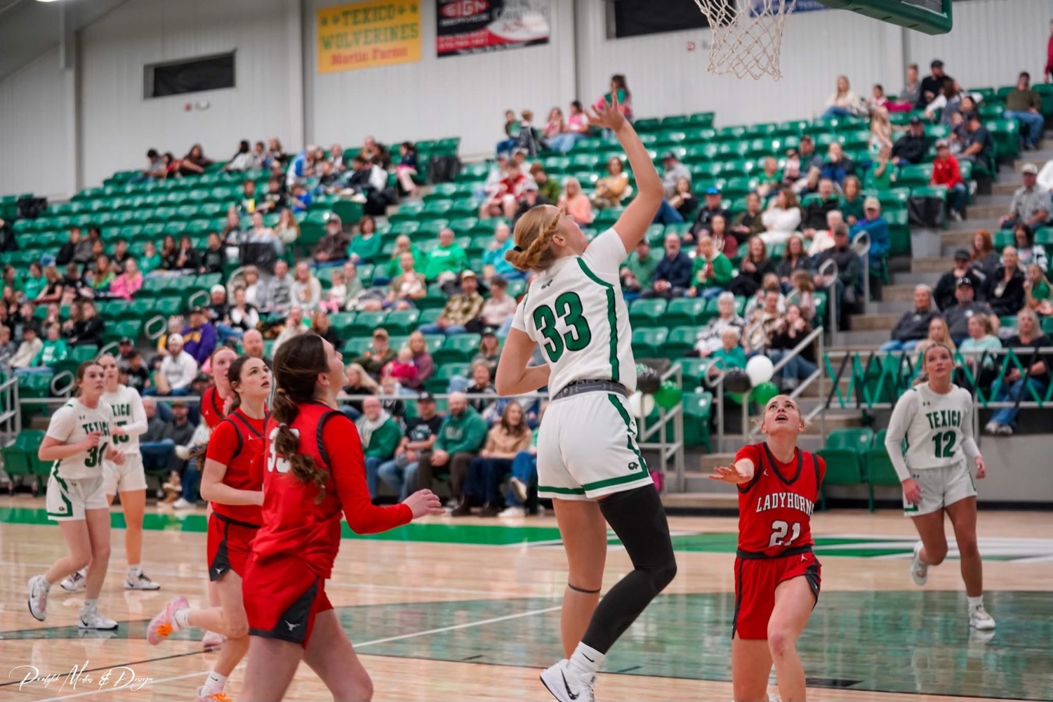 Macy Cline banner