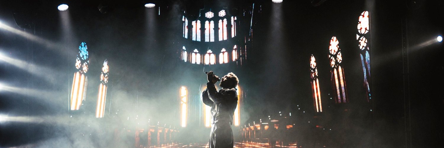 𝚏𝚕𝚘𝚛𝚊🦋 is FAST⏩'s banner