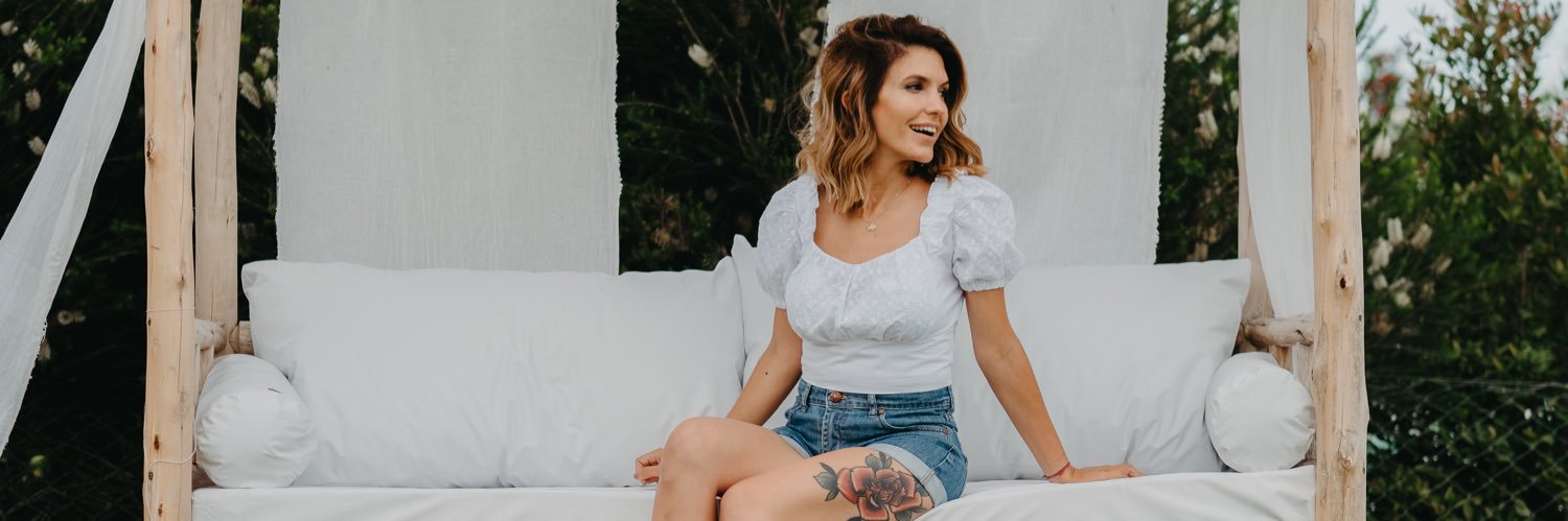 Claudia Salto banner