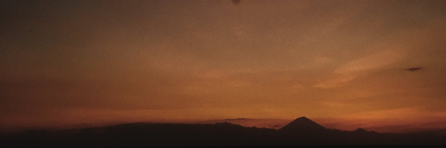 ilhamlsti's profile banner image