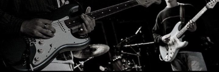 iuvee7's profile banner image