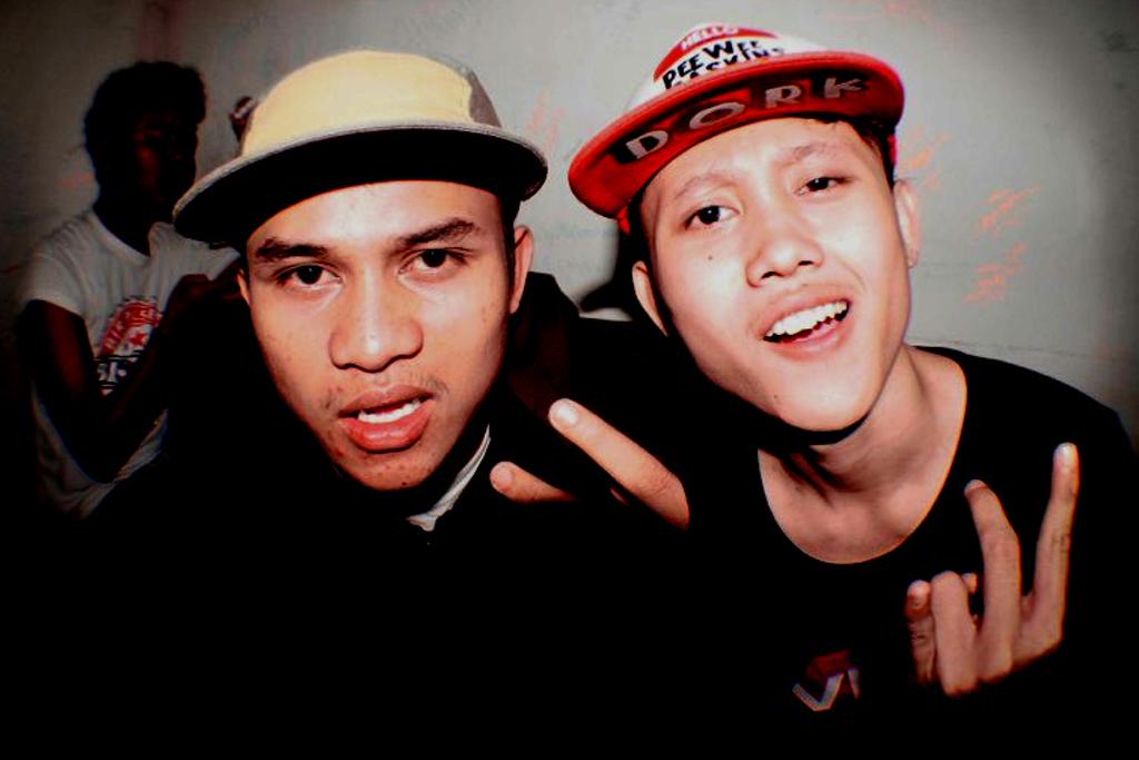 DEDENAGUSTIRA banner