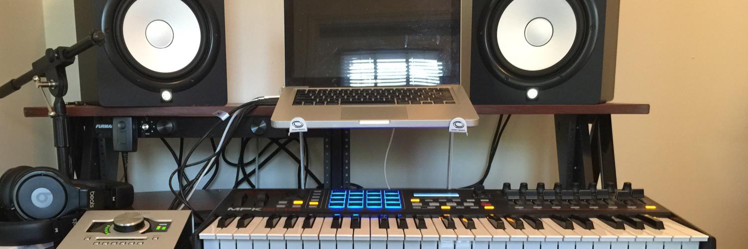 IamMr100's profile banner image