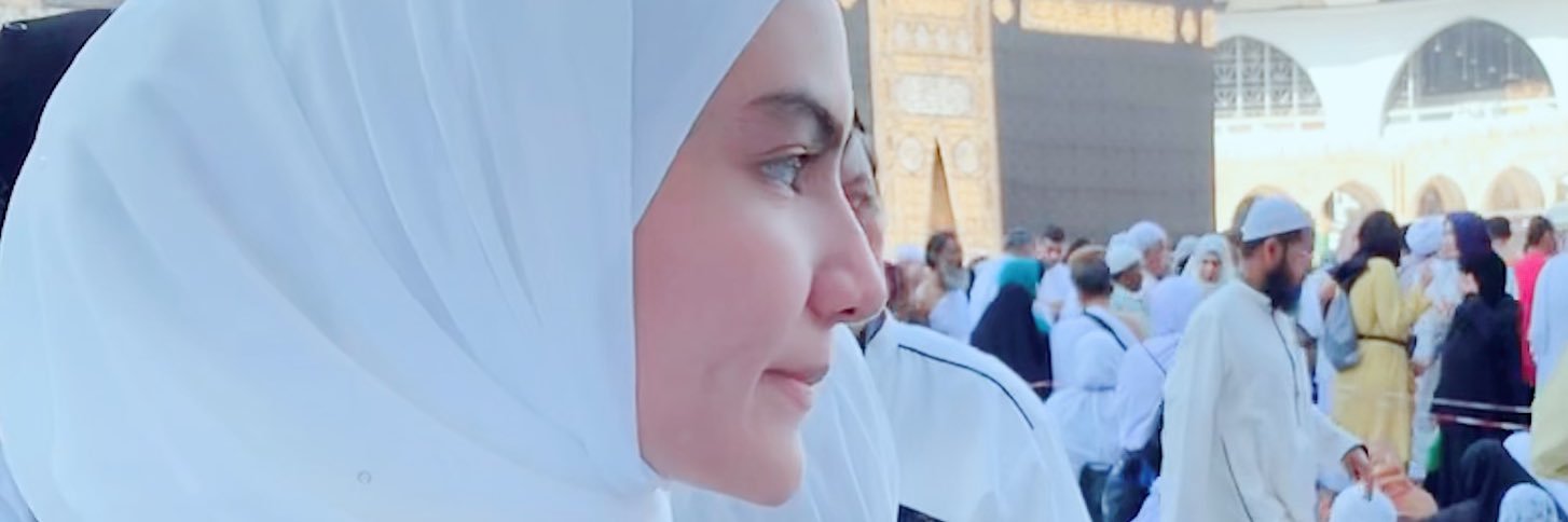 monashahab's profile banner image