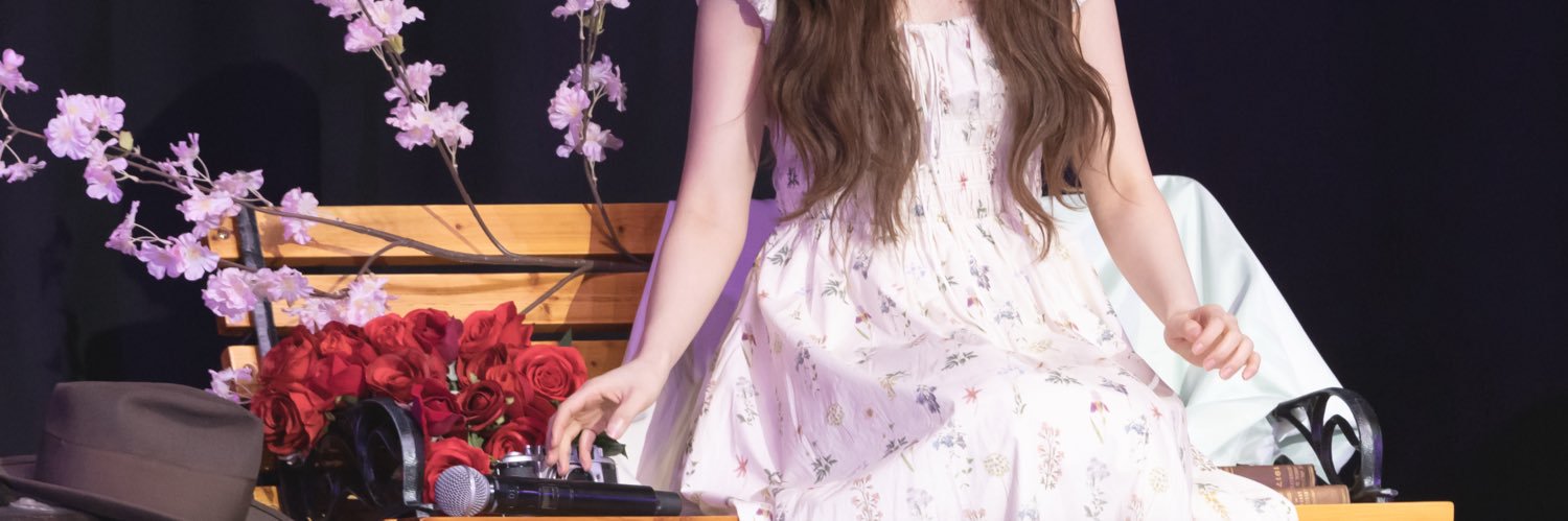y_94_j's profile banner image