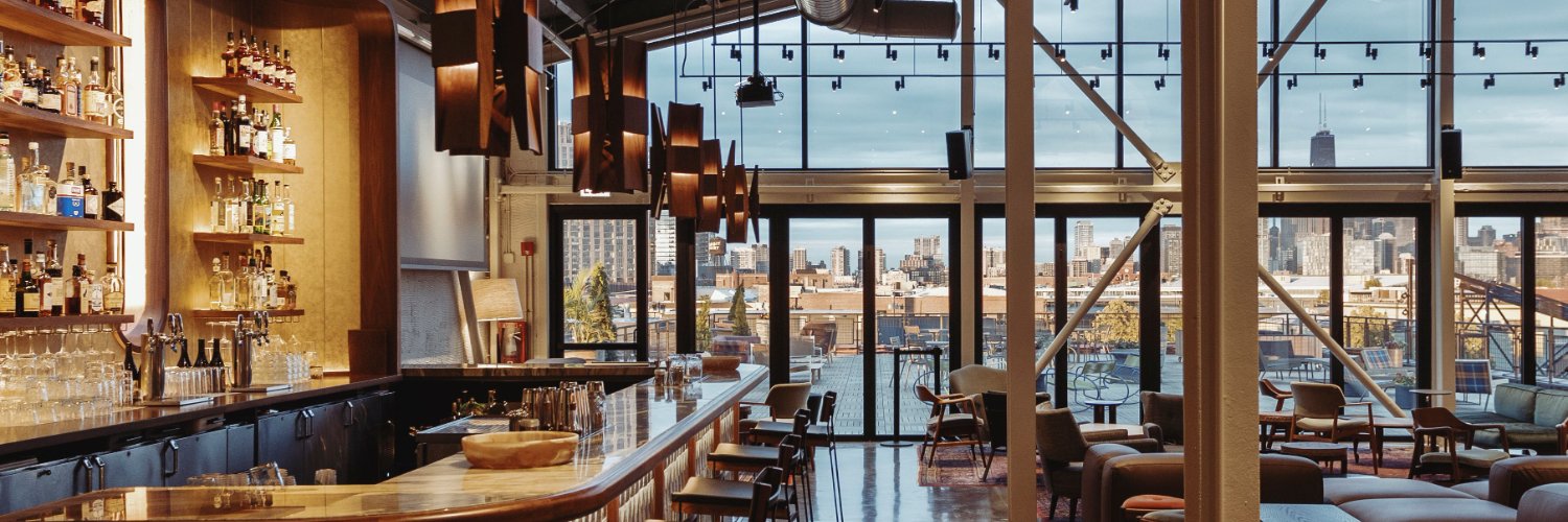 Three Top Lounge banner