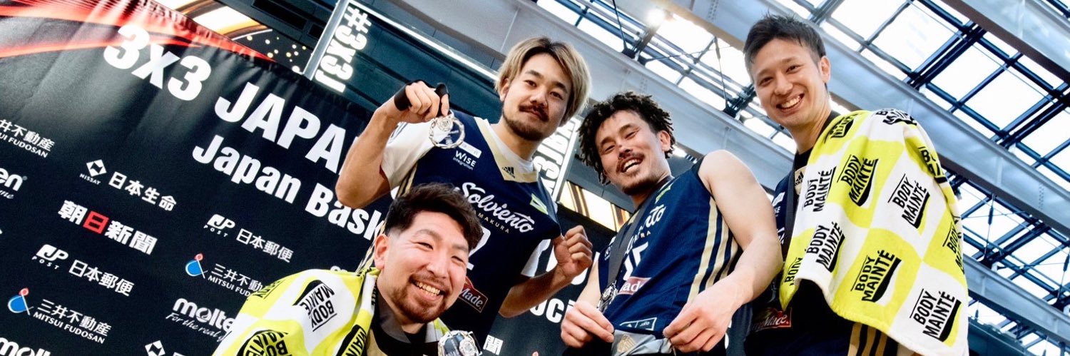 T_U0702's profile banner image