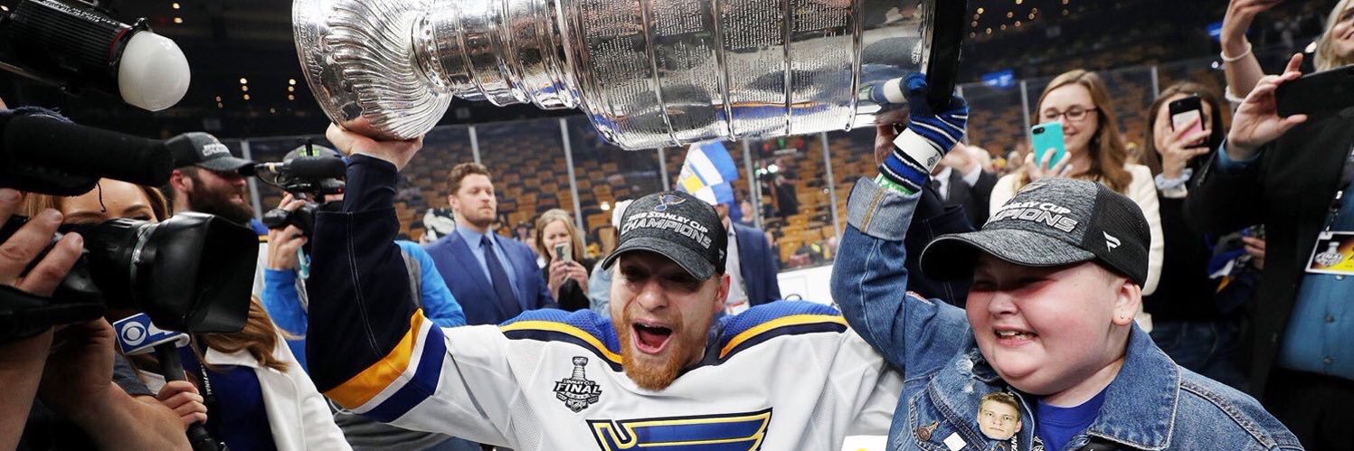MikeInChicago_'s profile banner image