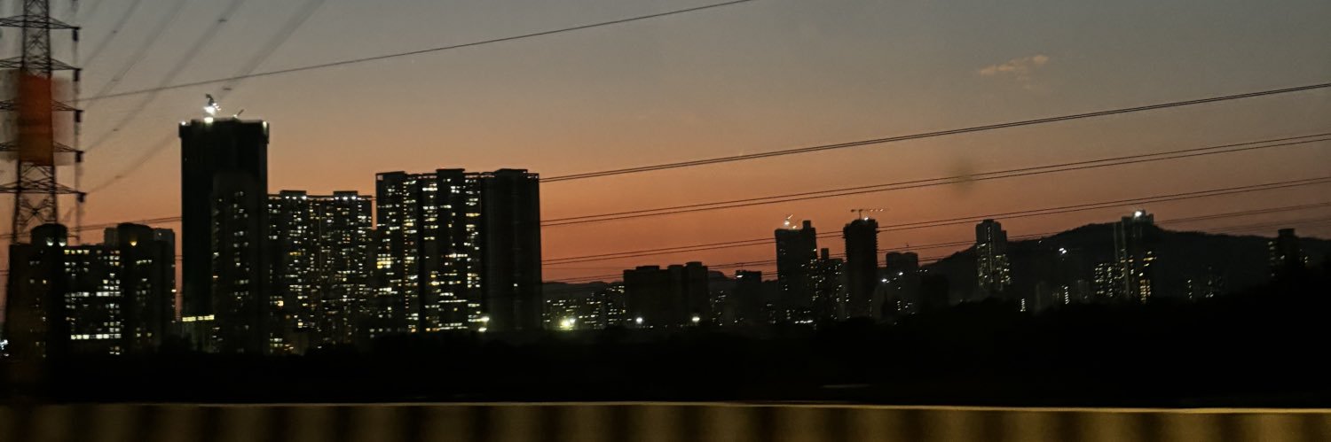 s☆'s banner