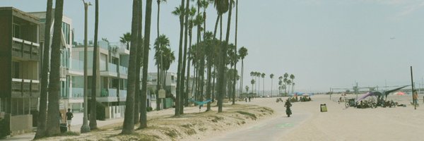 PoorSnoop Profile Banner