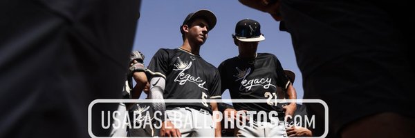 caras_carson Profile Banner