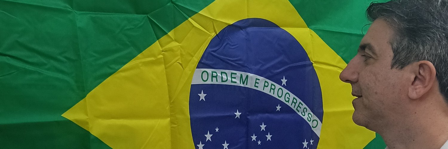 rdarnaut's profile banner image