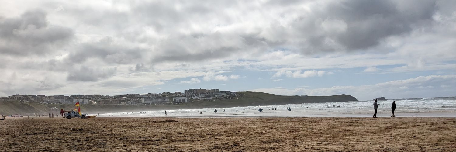startledbunny's profile banner image