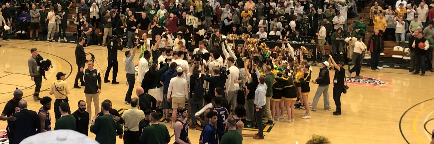 Vermont Men’s Basketball Outsider banner