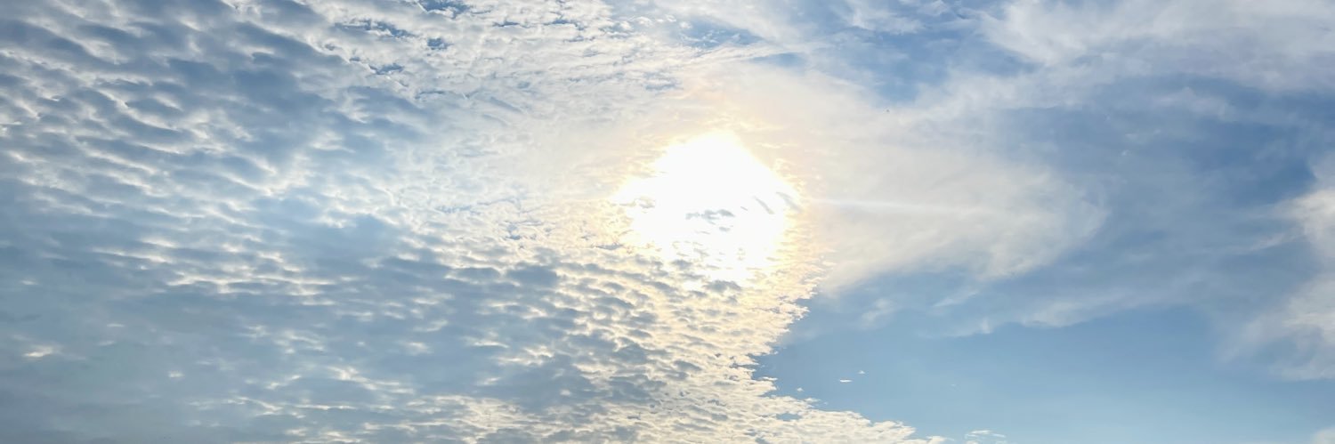 adry_mariu's profile banner image