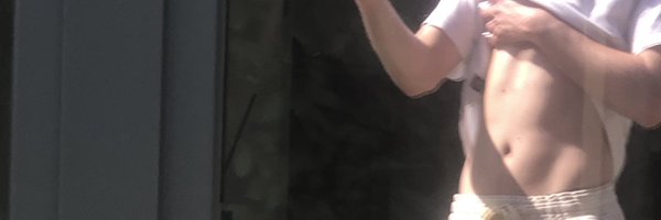 leaveemiralone Profile Banner