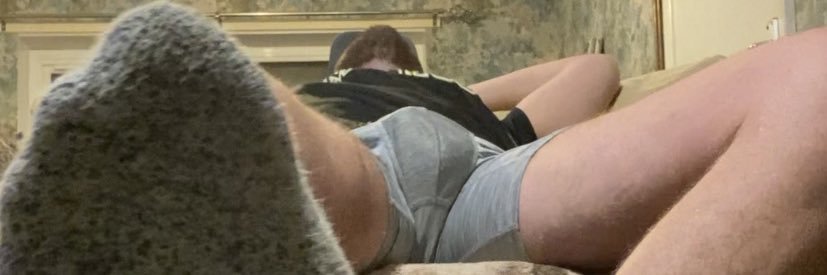 TomPhoenixFeet banner