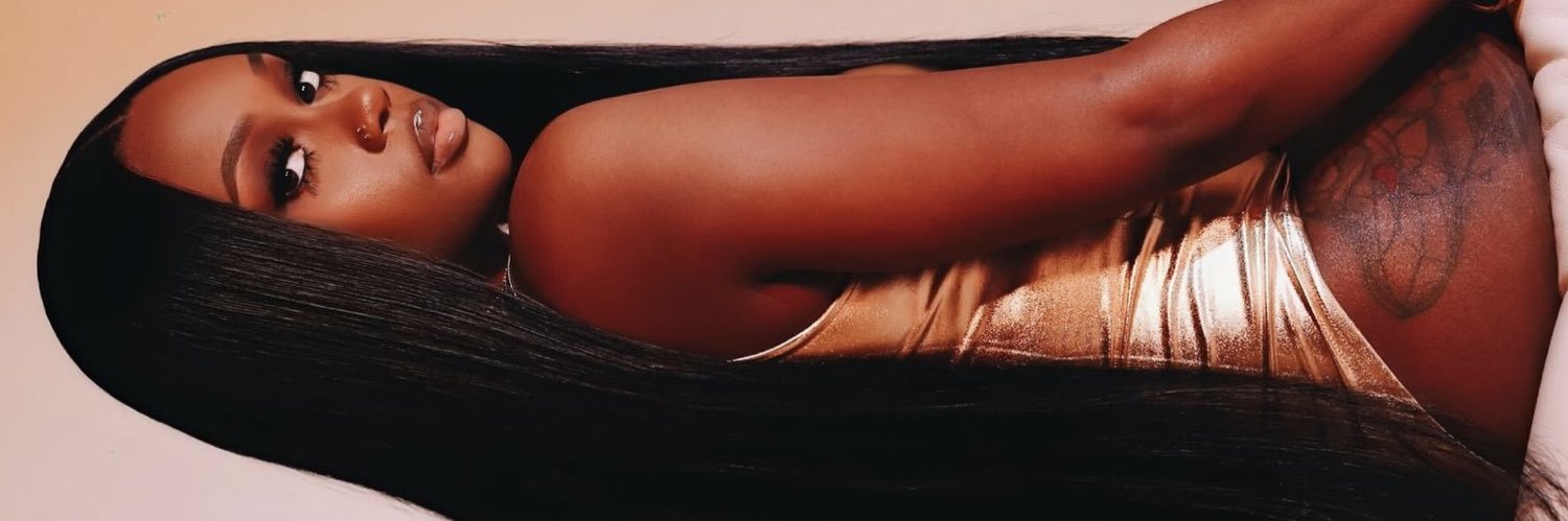yourlove💋's banner