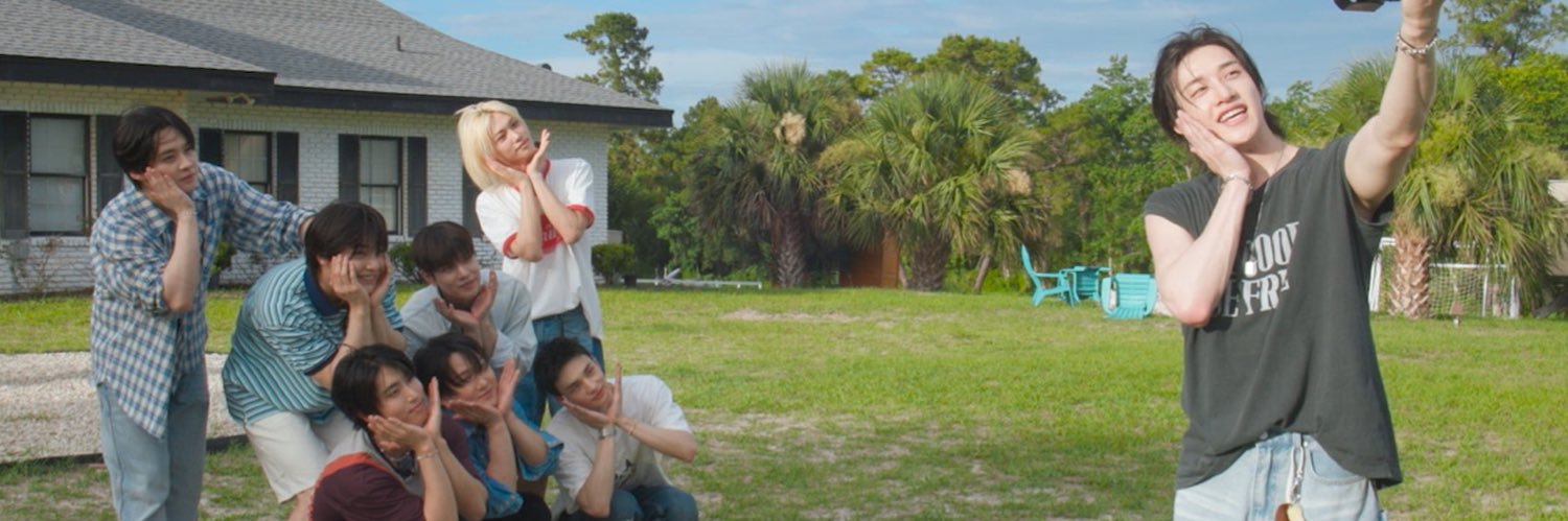 bi_nb28's profile banner image